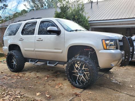 2007 Chevrolet Tahoe Vision Sliver Rough Country Suspension Lift 75