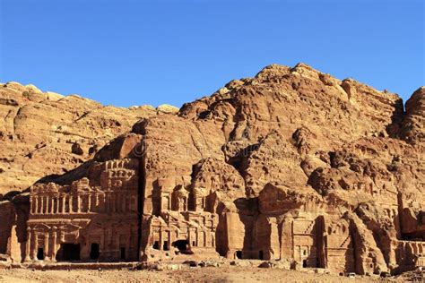 Al Khazneh In Petra Jordan Stock Image Image Of Mountain Built