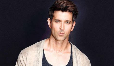 Hrithik Thanks Ex Wife Susanne For ‘temporarily Moving In