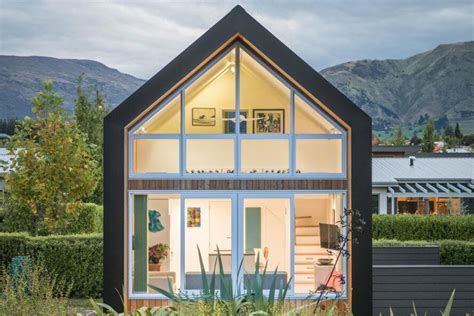 We made some ambitous triple glazed windows and doors for this special project. This award-winning tiny home uses Passive House ...