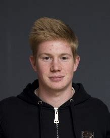 Kevin de bruyne has a personal endorsement contract with nike, which requires him to wear nike footwear for his professional matches. Kevin De Bruyne - De Rijkste Belgen