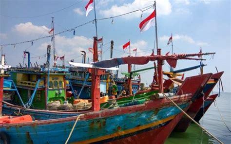 30 Kapal Cantrang Nelayan Indonesia Diizinkan Berlayar Di Natuna