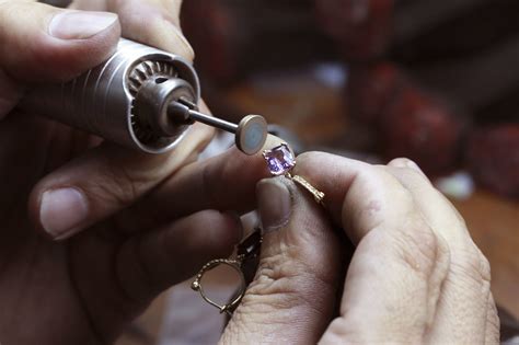 12 Best Jewelry Making Classes In Nyc Best Nyc Jewelry Courses