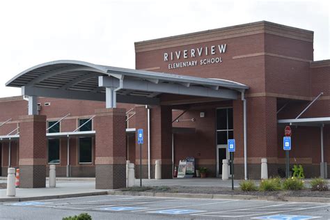 Riverview Elementary Receives Third Title I Distinguished School