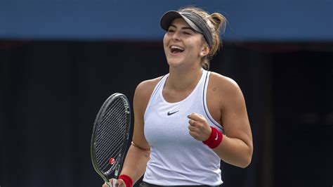 Bianca andreescu has made history. Bianca Andreescu overcomes injury to advance to Rogers Cup semifinal - CityNews Toronto