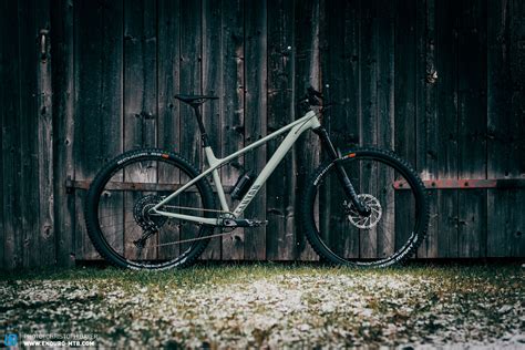 First Look Canyon Stoic A New Trail Hardtail From Canyon Enduro