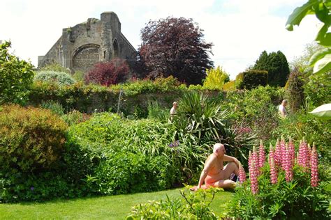 Naked Gardening In Uks Countryside Its A Thing Nbc News