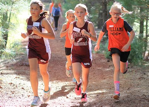 Middle School Falcons Shine At Cross Country Invitational