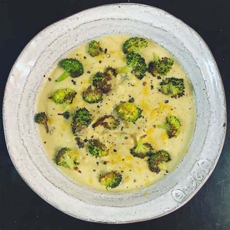 Creamy Vegan Broccoli And Leek Soup The Fellow Foodie