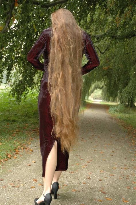 Knee Length Blonde Tresses Long Hair Styles Beautiful Long Hair