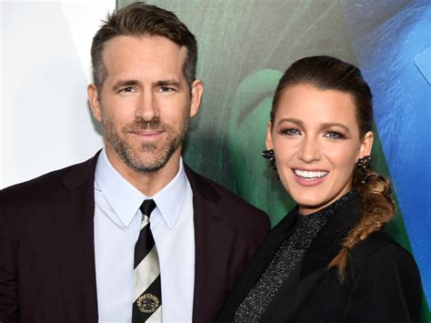 Blake Lively And Ryan Reynolds Nail Fall Fashion In Matching Outfits