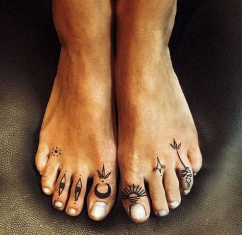 Best Toe Tattoo Tattoo Designs For Women