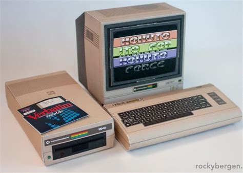 Retro Computer Papercraft By Rocky Bergen Origami And Papercrafts