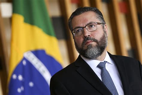 Ministro De Relações Exteriores Ernesto Araújo Diz Que Brasil é O País Não Membro Mais
