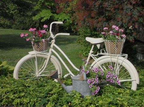 17 Super Ideas For Garden Decorations Made From Old Bicycles My