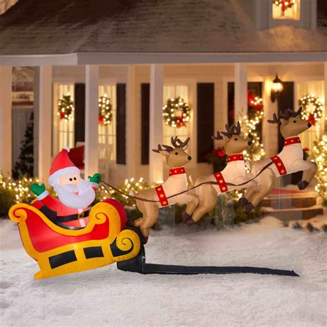 20 The Best Outdoor Blow Up Christmas Decorations Ideas Sweetyhomee