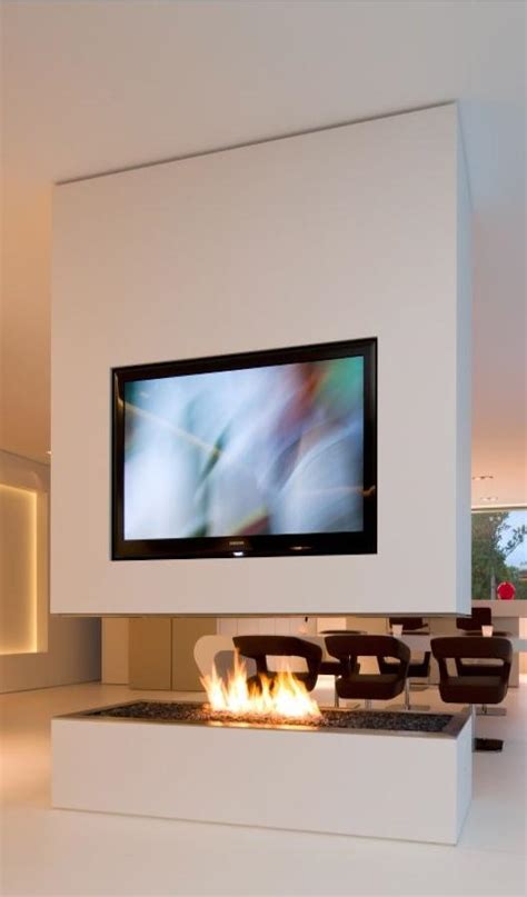 Fireplace Decorating Idea With Tv 3 And Futuristic Interior