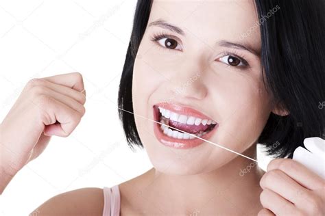Hermosa Mujer Usando Hilo Dental Fotografía De Stock © Piotrmarcinski