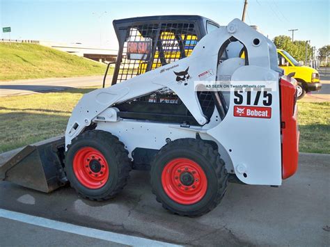 Bobcat S175 Skid Steer Loader With Tooth Bucket