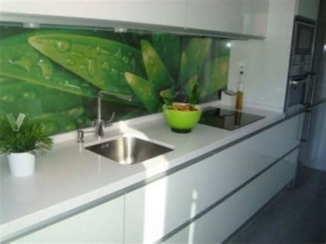 Muebles de cocina y circulación interior útil. FRENTE DE COCINA EN CRISTAL DECORADO, CRISTALE... en ...