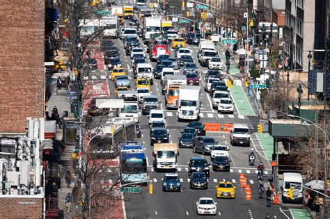 Nycs Traffic Congestion Threatens Push To Reopen