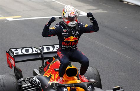 In Beeld Zo Vierde Max Verstappen Zijn P In Monaco Grand Prix Radio