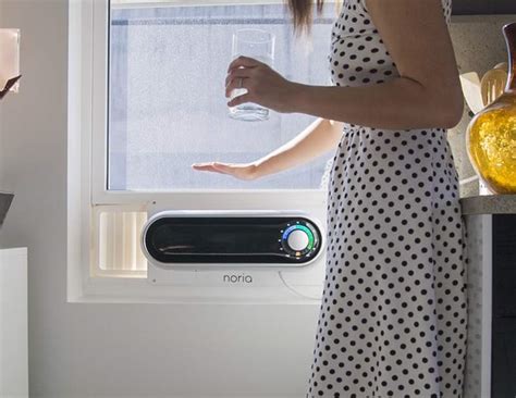 It comes with an led display, remote control, and a timer so that you can have precise control over the temperature. First compact window air conditioner | WordlessTech