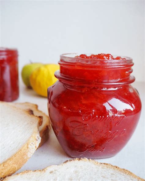 Easy Quince And Apple Jelly Recipe Quince Recipes Fruit Paste