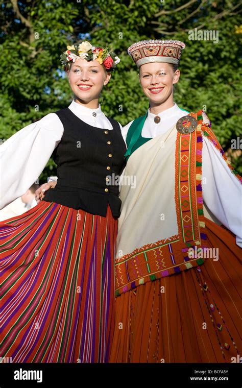 Young Women In Traditional Folk Dress Riga Latvia Mr Stock Photo Alamy