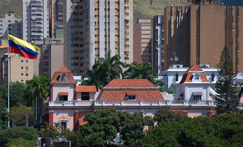 Palacio De Miraflores Caracas Ciberturista