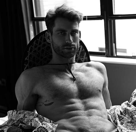 Hot Af Model Julian Ardley By Thomas Synnamon Fashionably Male