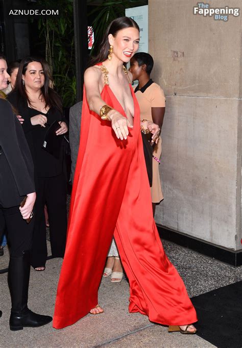 Karlie Kloss Rocks Red And Goes Braless At Future Of Fashion