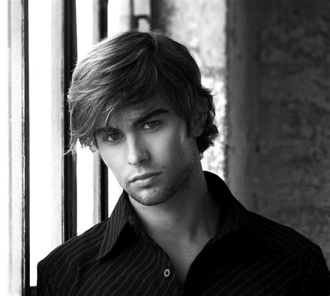 Chace Crawford Photo 8 Of 184 Pics Wallpaper Photo 176925 Theplace2