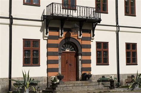 Located in husby säteri's main building and annexe cottages, accommodation varies in style from simple and modern to elegant. Husby Säteri i Söderköping - Boka de bästa erbjudandena!