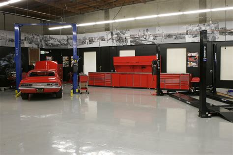 Few things offer more comfort than an overstuffed chair, but it may eventually need a repair. HOT ROD Magazine, Shop, Garage Mahal - Hot Rod Magazine ...