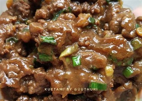 Tambahkan bakso goreng, masak hingga matang. Resep Daging sapi cincang (isian roti) oleh Uuthuri - Cookpad