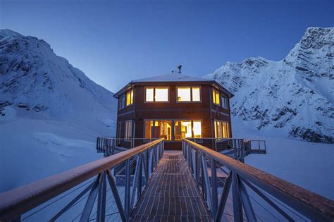Sheldon Chalet Is Denali National Parks First And Last Luxury Hotel