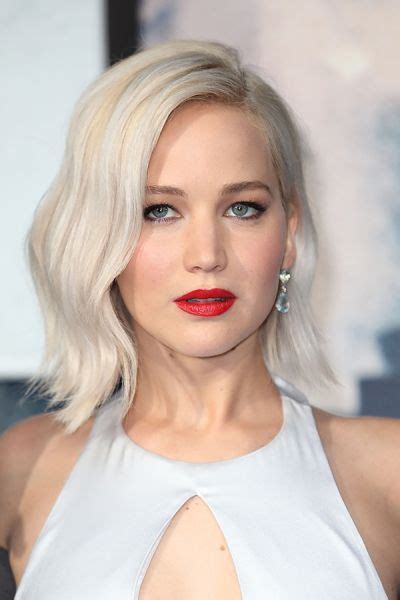 Celebrities With White Blonde Hair