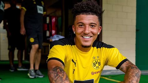 The press have reported over the last week that man utd are set to bid a whopping £100 million to bring the former manchester city winger to old trafford. Sancho | Borussia Dortmund shares cheeky Jadon Sancho post ...