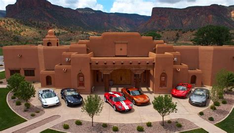 Explore The Grand Canyon In Luxury Sport Cars