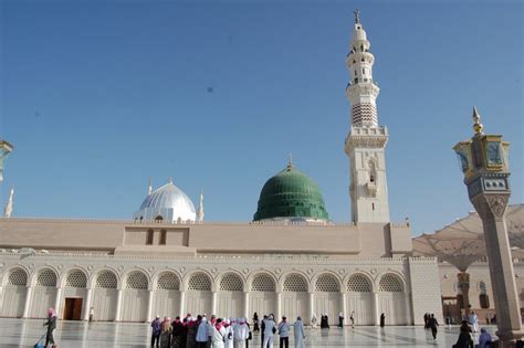 Alarm Over Saudi Plan To Remove Tomb Of Prophet Muhammad Middle East Eye