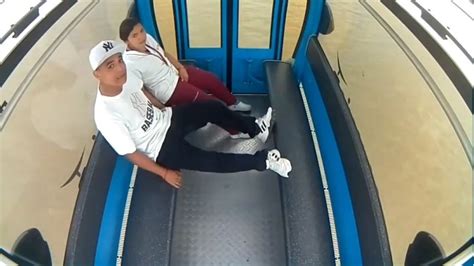 VIDEO Captan a pareja haciendo el delicioso en un teleférico Infocielo