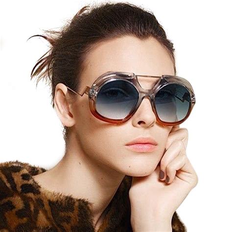 2019 New Oversized Sunglasses Women Fashion Big Frame Gradient Sun