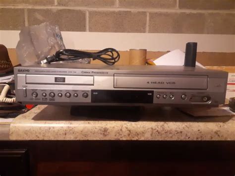 Sanyo Dvw 7100 Dvd Vcr Combo Unit Vhs Player Recorder No Remote Tested 15 00 Picclick