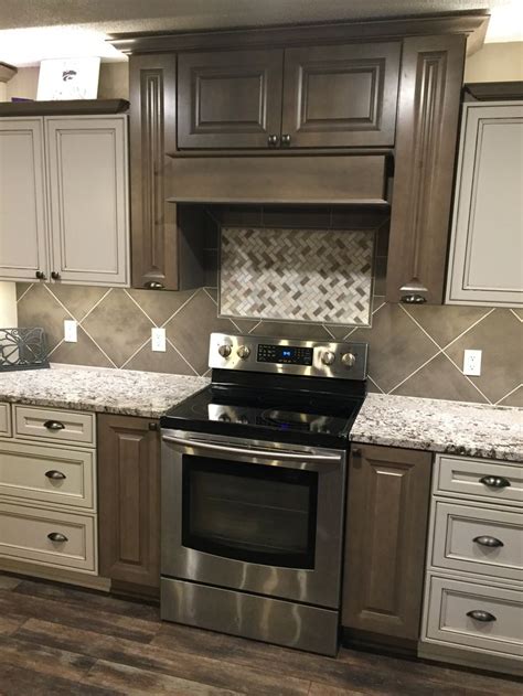 Montreal kitchen cabinets, laval kitchen cabinets, brossard kitchen cabinets. A mix of Diamond Reflections' Merrin Seal and Peyton Dover ...