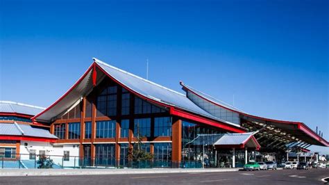 Lijiang Sanyi Airport 丽江三义国际机场 Is A 2 Star Airport Skytrax