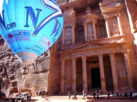 The new wonders were chosen in 2007 through an online contest put on by a swiss company, the new 7 wonders foundation, in over six million visitors in 2016. Petra | New7Wonders of the World