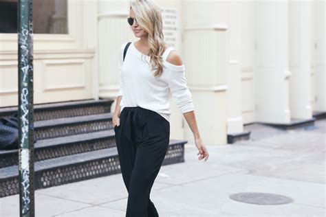 WEAR-TO-WORK - Styled Snapshots