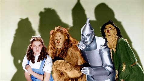 The Wizard Of Oz Set Secrets Everything You Want To Know Closer Weekly