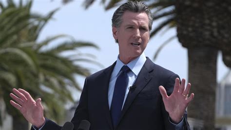 États Unis Le Gouverneur De Californie Va Devoir Repasser Devant Ses électeurs